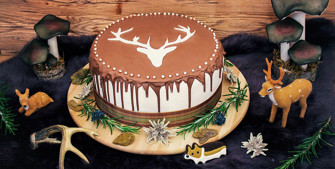 Magic forest cake
